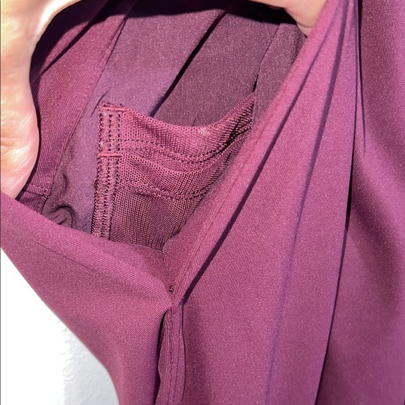 lululemon athletica Lululemon On the Fly 7/8 Pant *28" burgundy garnet cassis - Picture 7 of 8